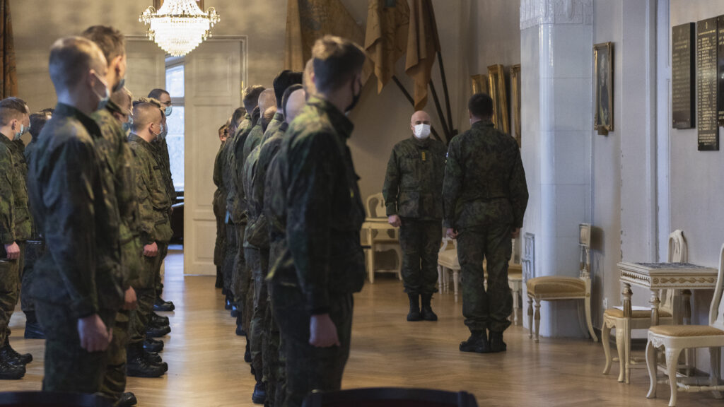 Pandemin har ökat belastningen på utbildarna