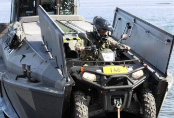 Kustjägarna: Spjutspetsen är  summan av de stödjande delarna