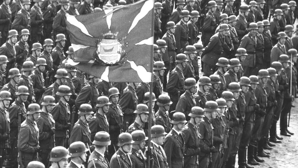 (Historiken01)Fandagsparad 1968 Foto_ Västra Nyland
