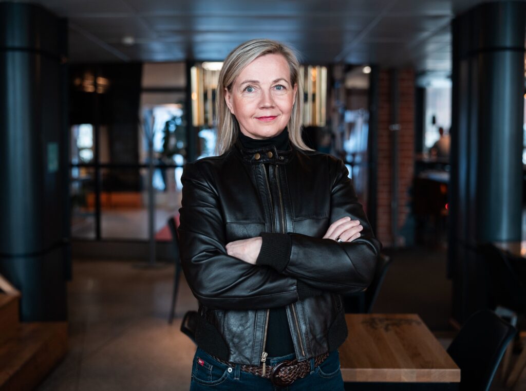Tiina L-P03